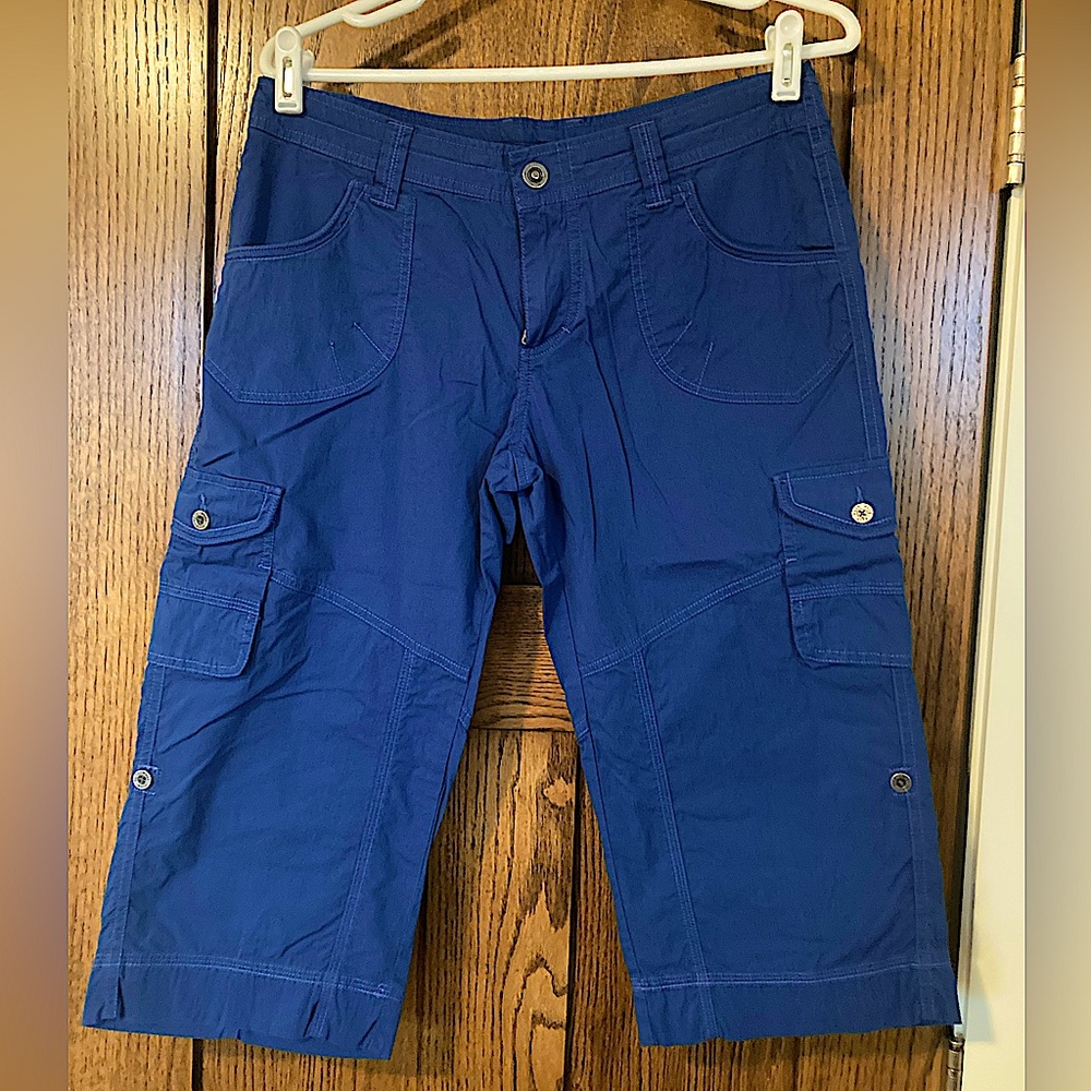 Kuhl Kontra Roll-Up Sapphire Blue adjustable length Shorts / Capris - Size 8